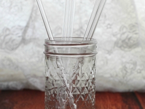 Glass Dharma Coffee Straw 7-mm width, 9-inch length